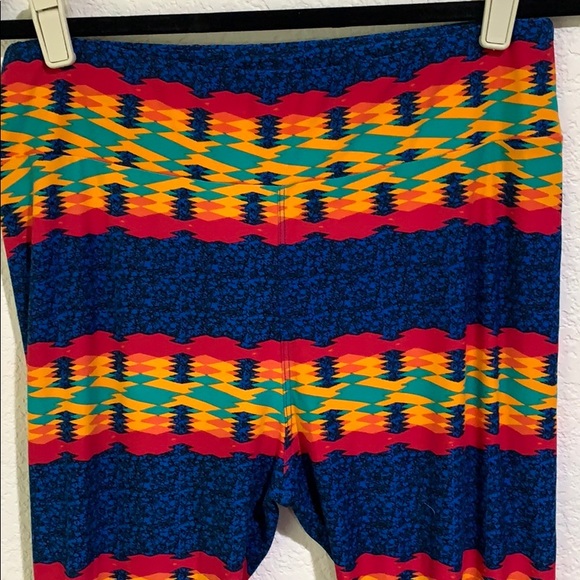 NWT Tall and Curvy LuLaRoe Leggings - Picture 3 of 4